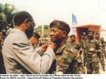 02.08.2002 - incorporacao dos gen. da unita nas faa (35) General Kundi Paihama e general Kamorteiro